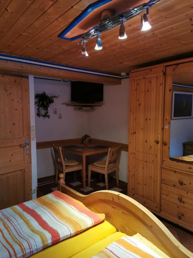Gaestezimmer Reitinger Siegenburg Buitenkant foto